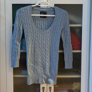 American Eagle Knit top light blue 3/4 sleeve EUC💙